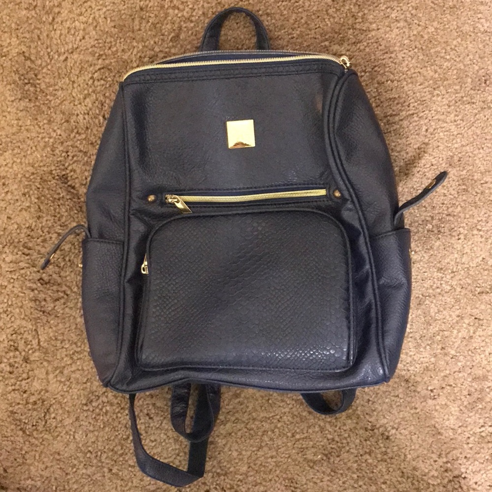 adorable mini backpack